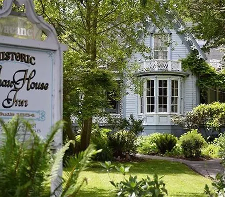 Shaw House Inn